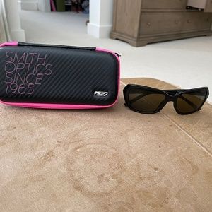 Smith optics in excellent condition! Only worn a few times!